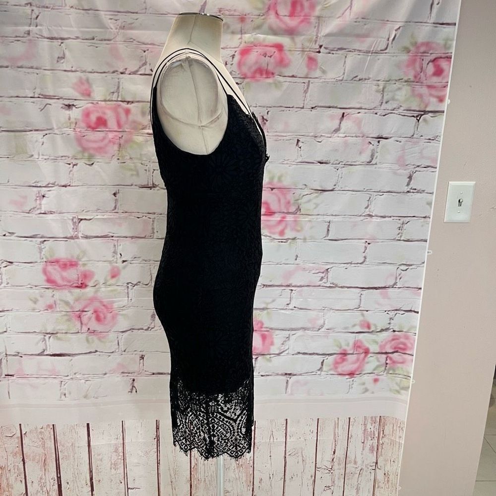 Bardot Women's Sleeveless Laced Floral Scallop Strappy Black Midi Dress Size 4 - Picture 8 of 14